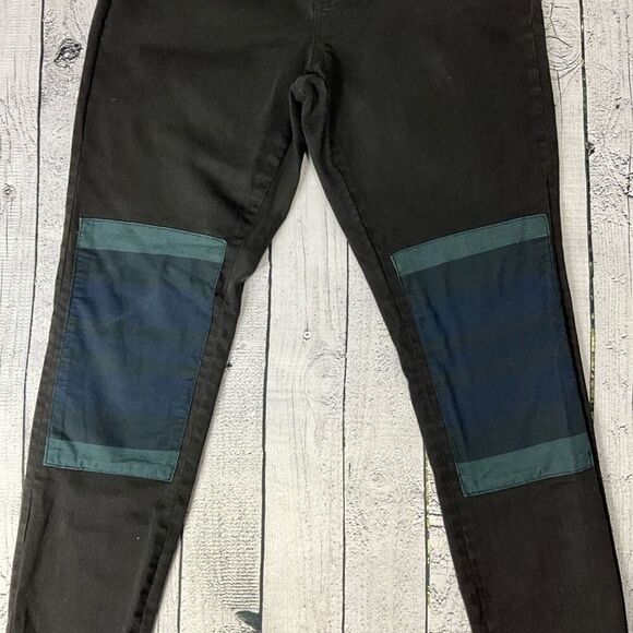 L.L. BEAN SIGNATURE Skinny Jeans - Picture 3 of 5